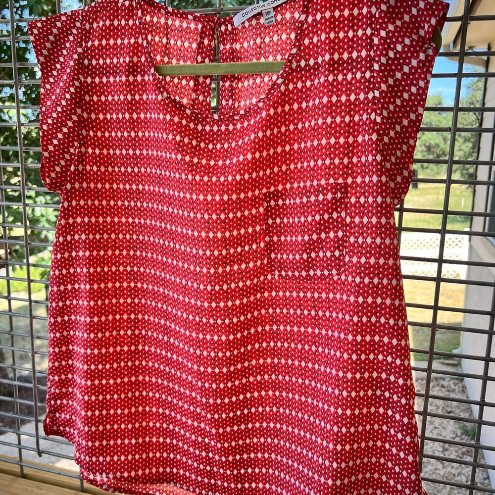 Collective Concepts Red and White Geometric Blouse